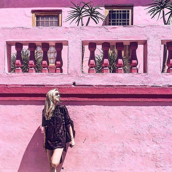 Sweaty Betty London Tilia Embroidered SS Tee - Picture 5 of 8